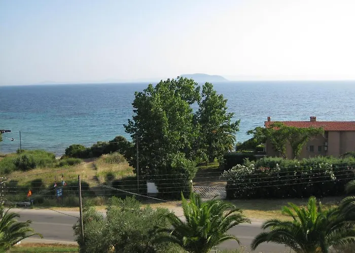 Helios Land Apartment *