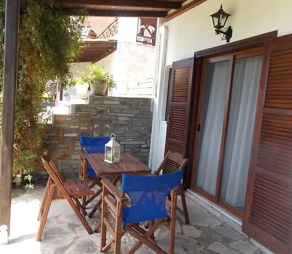 Helios Land Apartment *